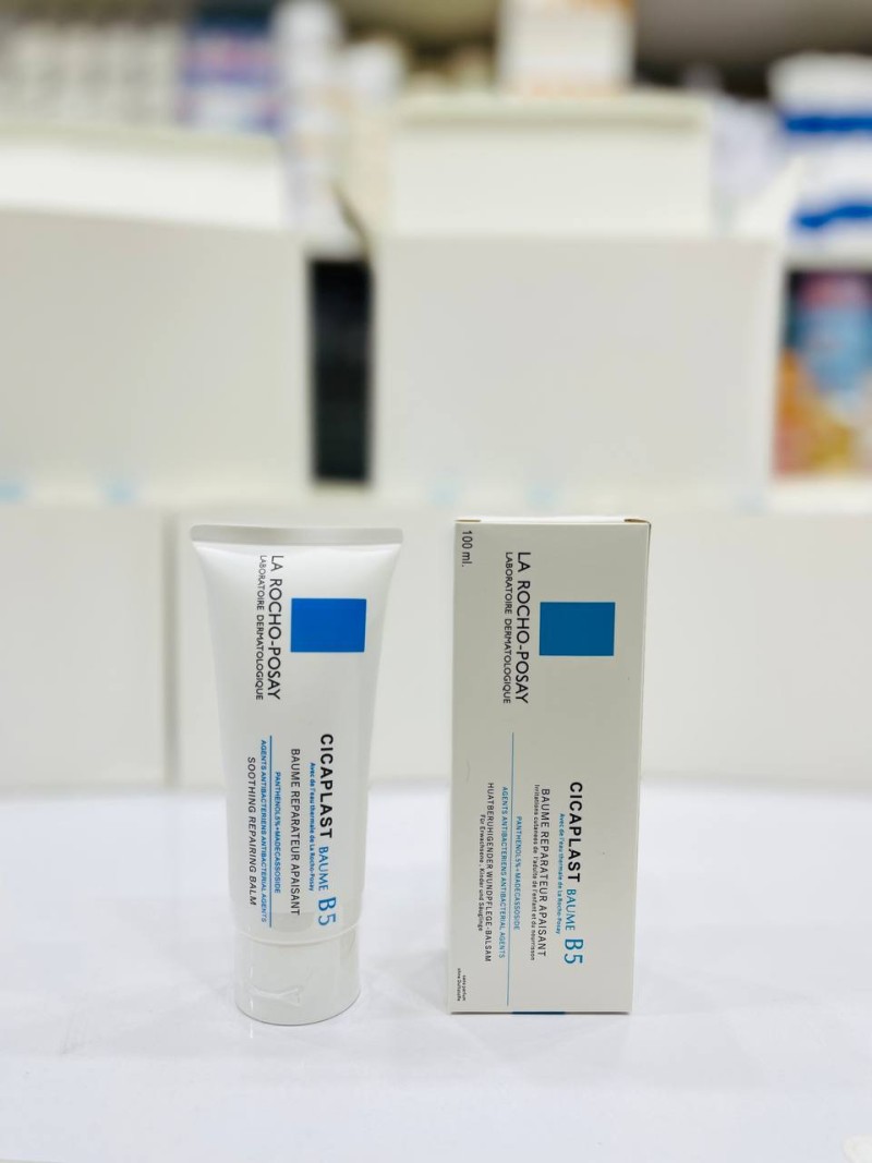 کرم ترمیم کننده پوست سیکاپلاست لاروش پوزای LA ROCHE POSAY